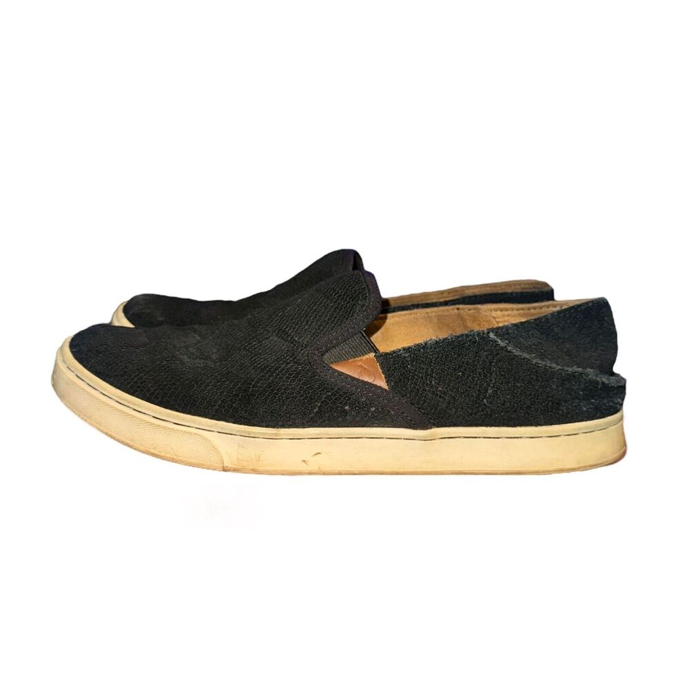 Olukai Pehuea Shoe Women's Size 9.5 Black Snake Embossed Leather Slip On